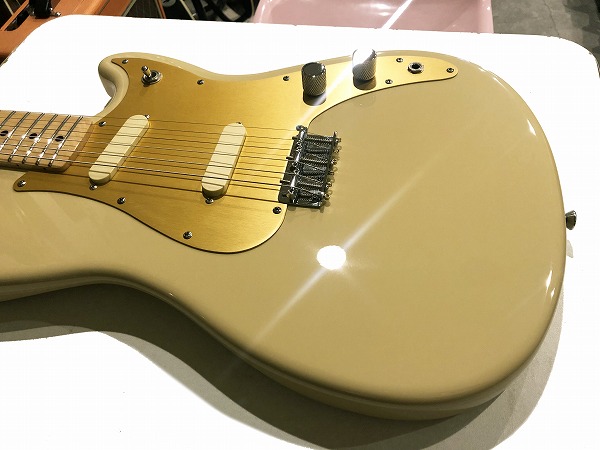 Squier by Fender Classic Vibe Duo-Sonic '50s Desert Sand 美品